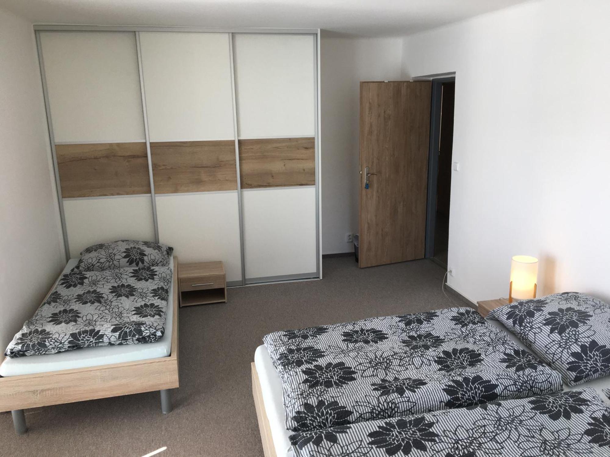 Homestay V Soukromi Luzne